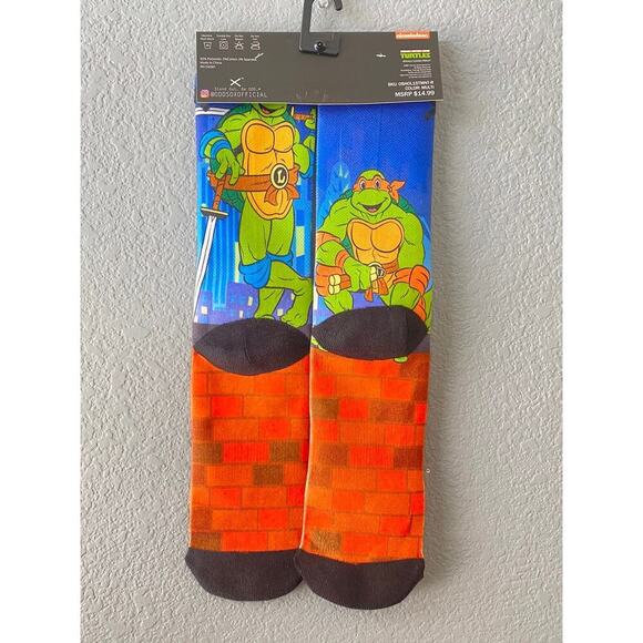 New Teenage Mutant Ninja Turtle Odd Sox Size 6-12 Soft Fun Fall/Winter Socks - Picture 3 of 5
